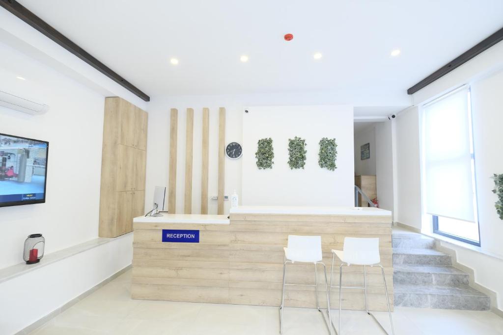 Tut Hotel photo