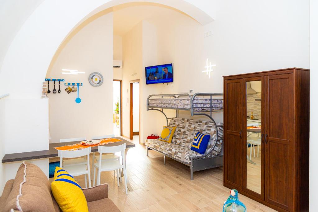 Living Bouganville - 5