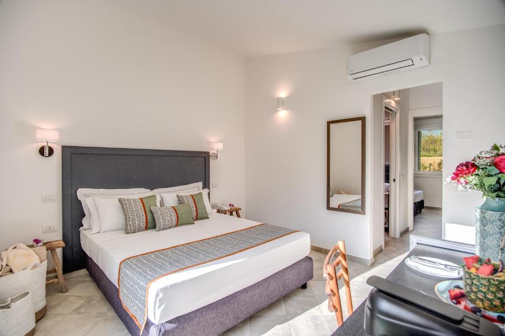 Cala Sinzias Resort — Pokoje in Castiadas, Sardynia