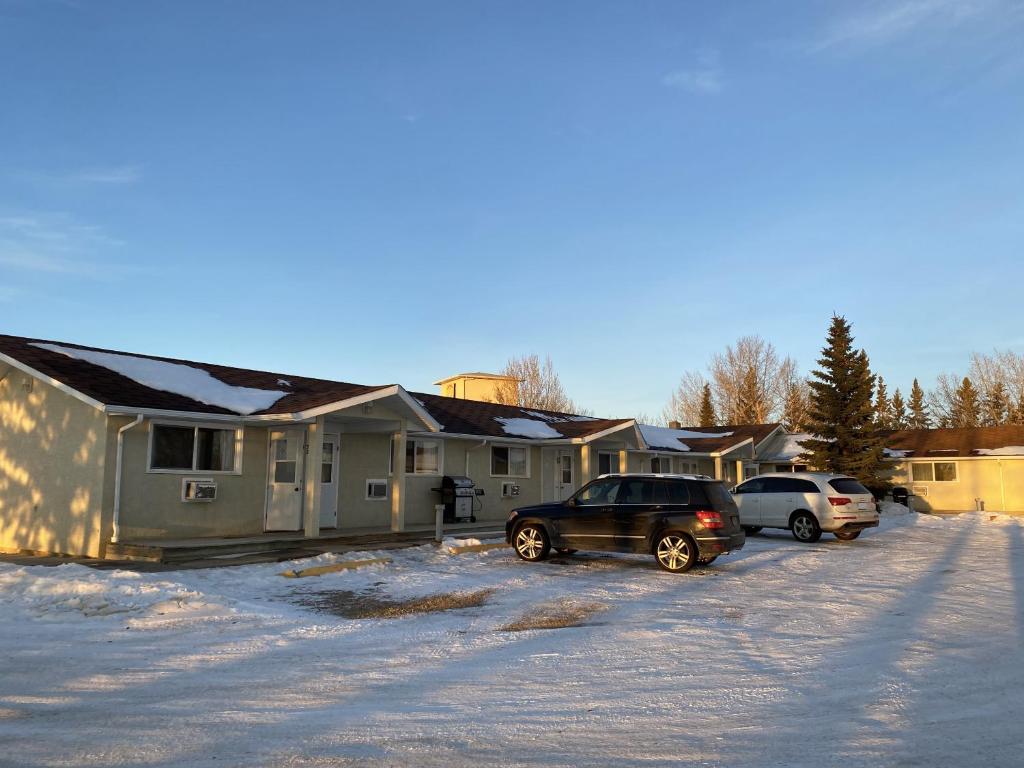 Hitching Post Motel photo