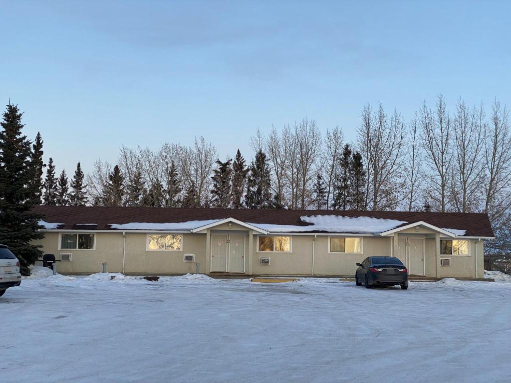 Hitching Post Motel photo