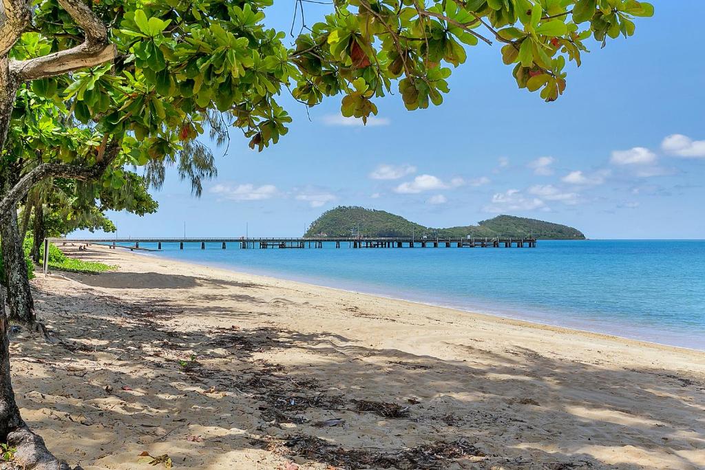 2 Bedroom Red Cowrie Apartment Palm Cove photo