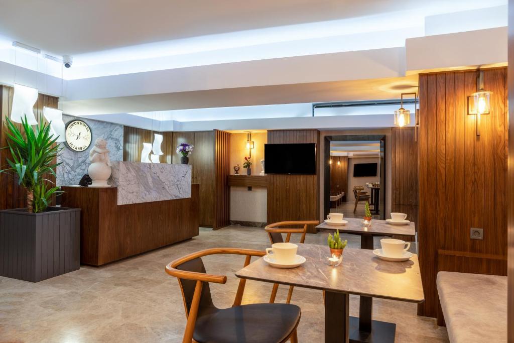 ユニオン ホテル ポルト (Union Hotel Port) フロント・ロビー