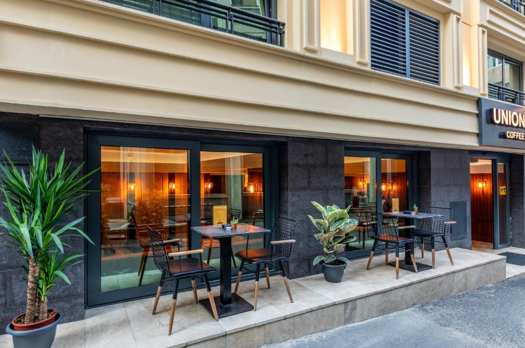 ユニオン ホテル ポルト (Union Hotel Port) 外観