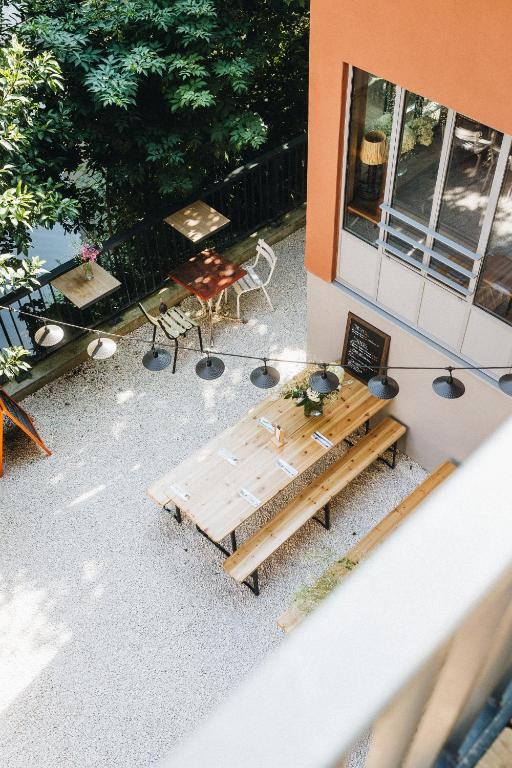 Les Chouettes Hostel photo