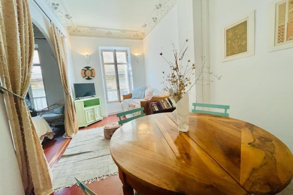 Great studio in the heart of Cannes Meynadier old city neighbourhood ! - 3