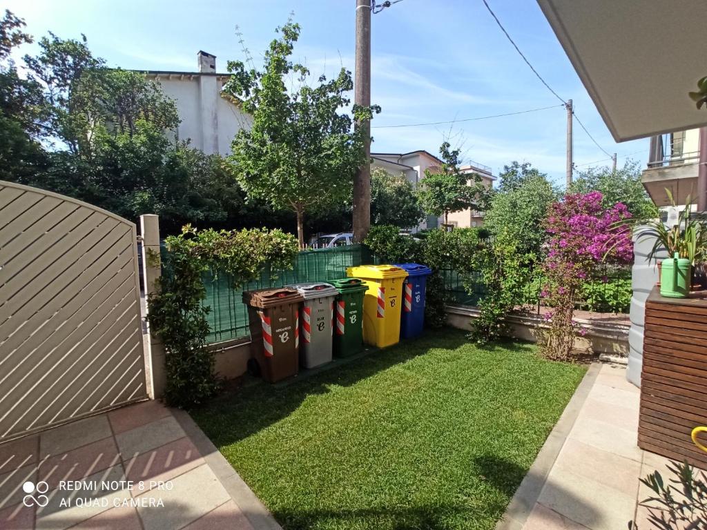 Il Don Minzoni 98 "Casa Vacanze" — Hotel in Lido di Camaiore