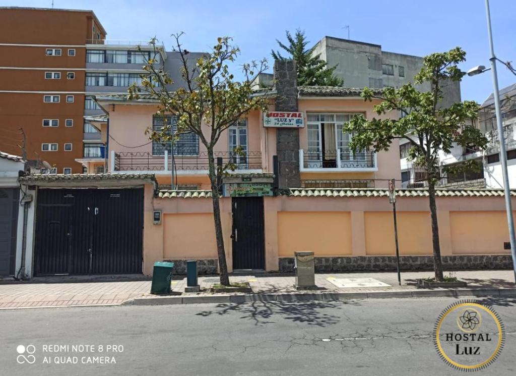 Hostel Luz Robles — Hotel in Quito