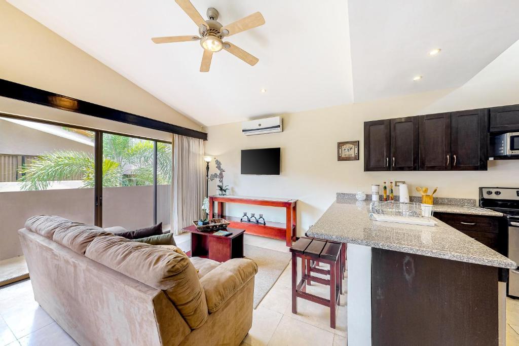 The Cove 4 at Playa Ocotal, Coco