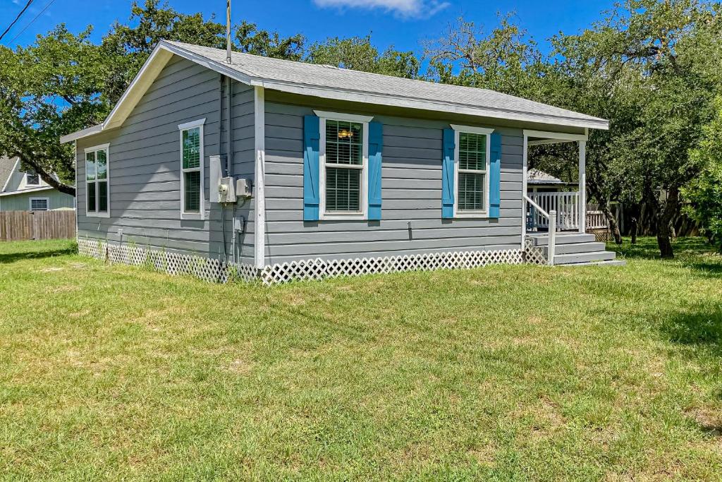 Peacock Bungalow photo