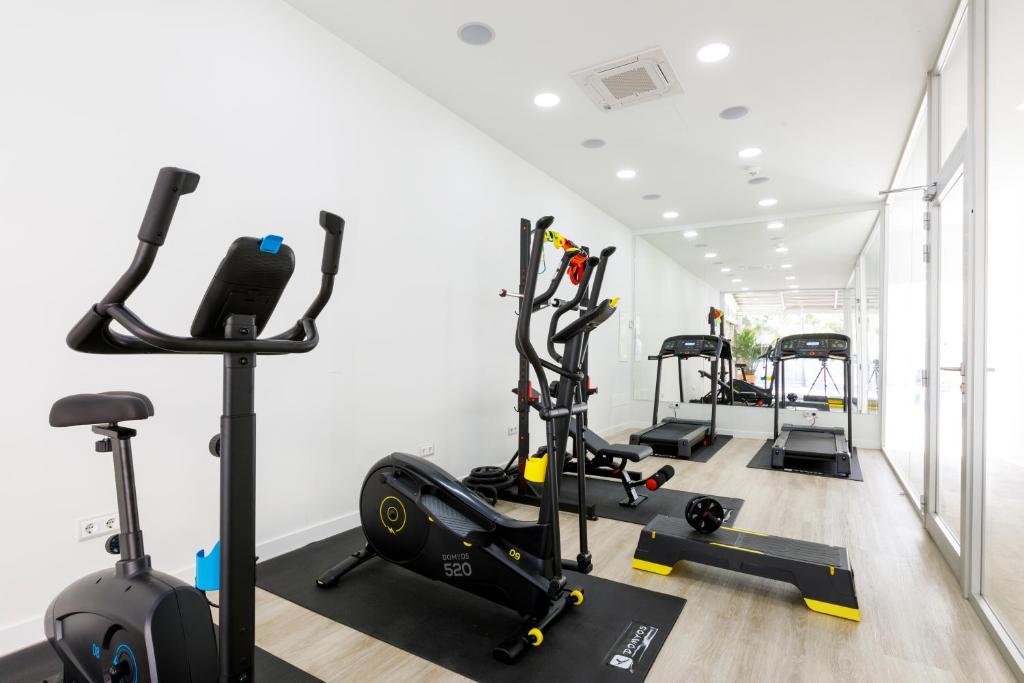 Aparthotel y Hotel Paguera Beach — Sports & recreation in Peguera, Balearic Islands