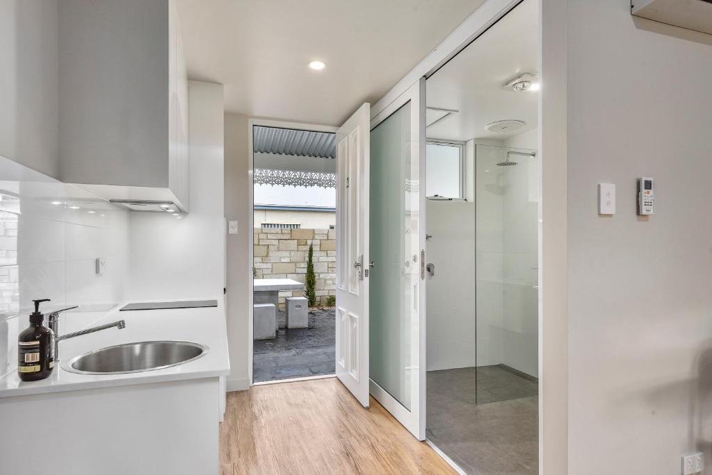 Aloha Central Luxury Accommodation photo