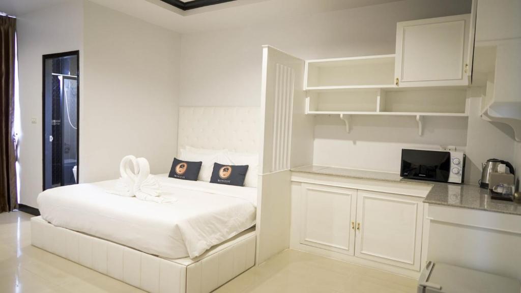 RoomQuest Nichada ISB International photo