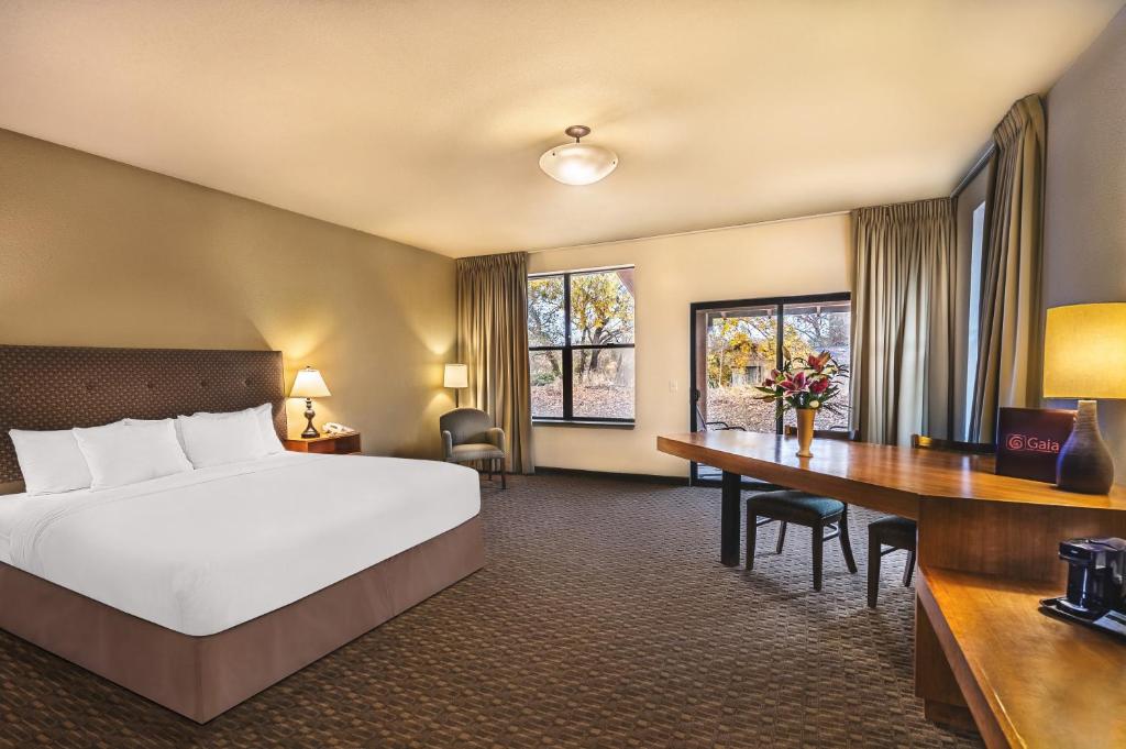 Gaia Hotel & Spa Redding, Ascend Hotel Collection photo