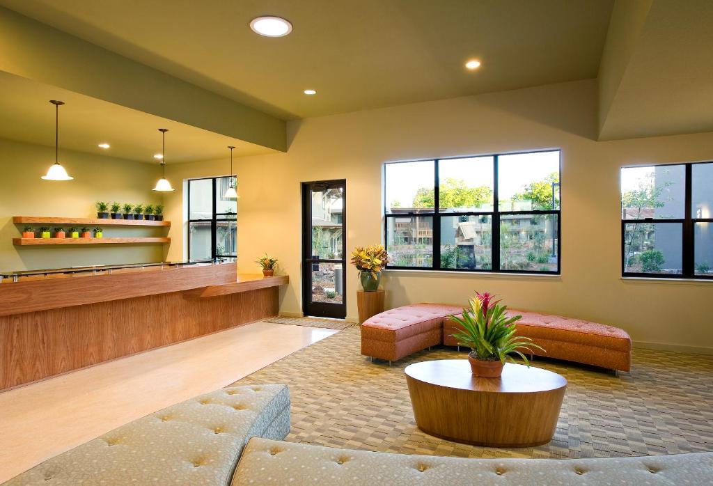 Gaia Hotel & Spa Redding, an Ascend Collection Hotel フロント・ロビー