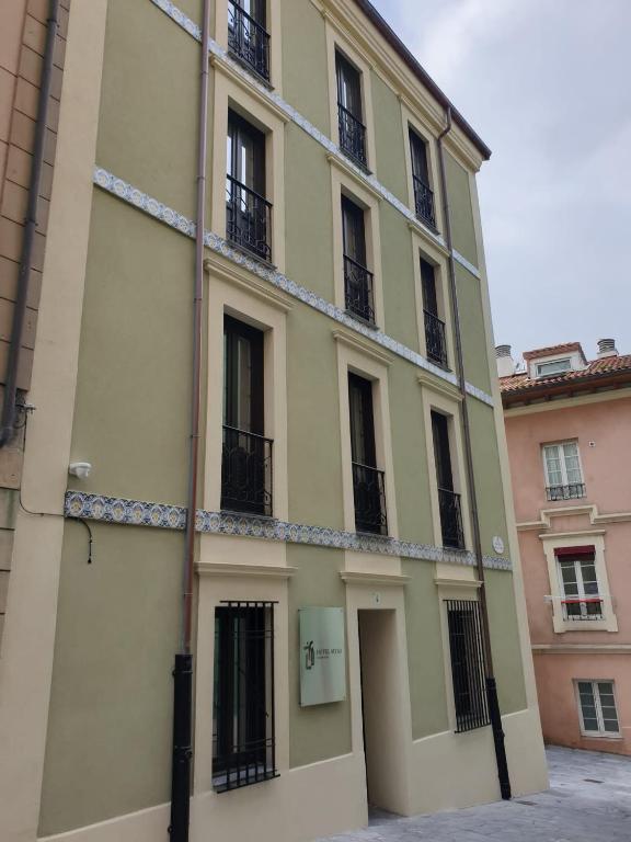 Hotel Myro - 2