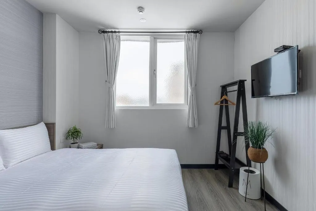 Hotel Brown - Zhongzheng, hotel u gradu Tainan
