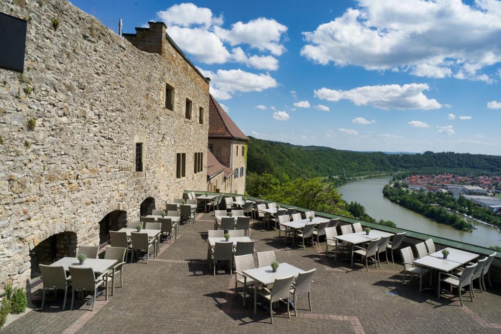 germany castles hotels - Ilustrasi 2