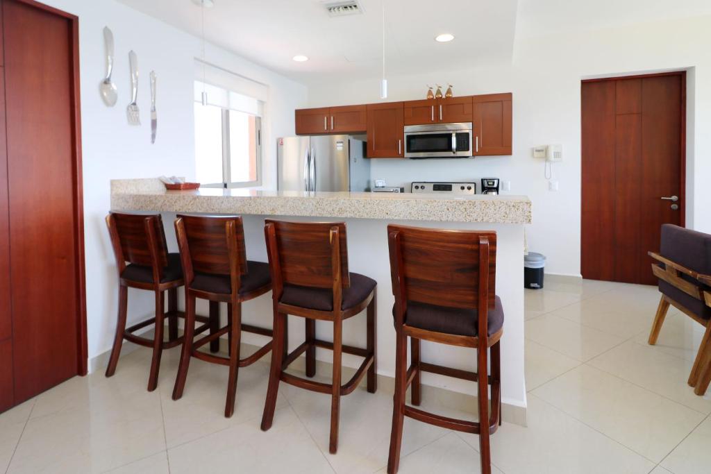 GAVIAS GRAND MAZATLAN APT. 1415 - 5