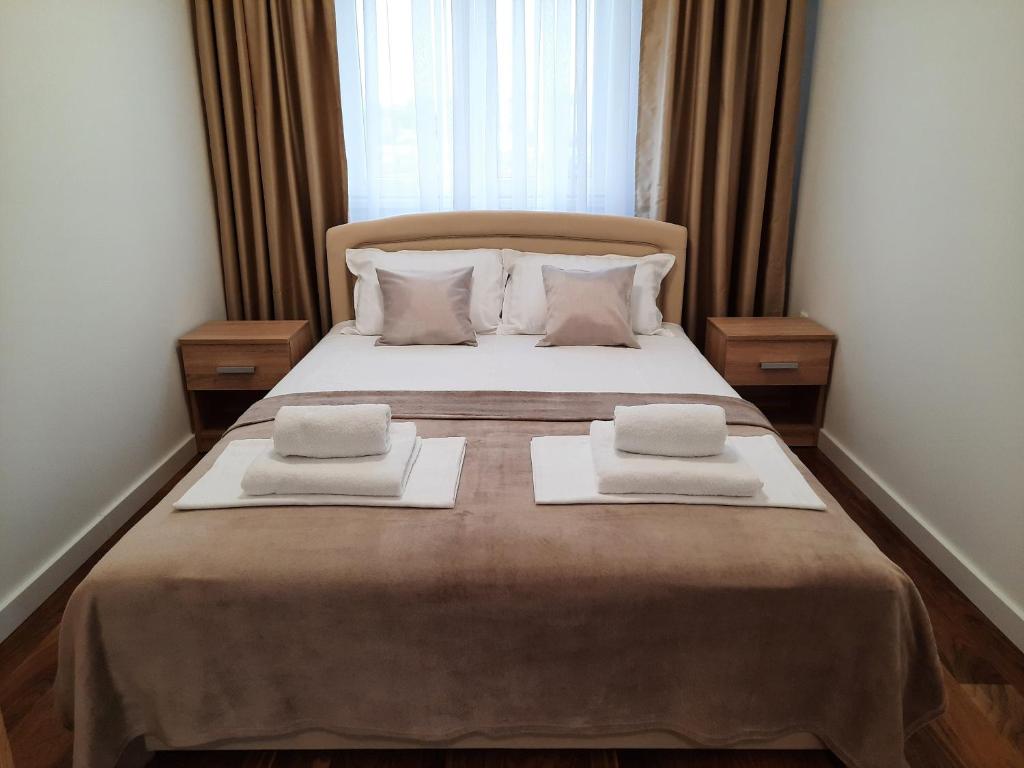 Divizija Lux apartments - 1