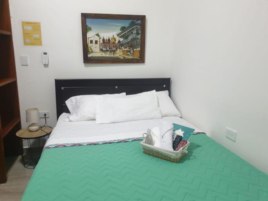 DESCANSO REAL APARTAESTUDIO, Aire Acondicionado, Cocina equipada y Netflix