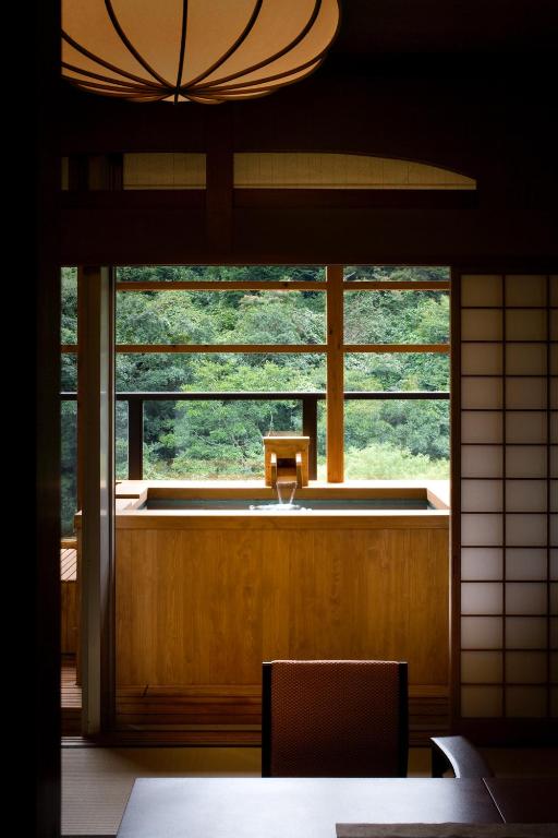 Open air bath