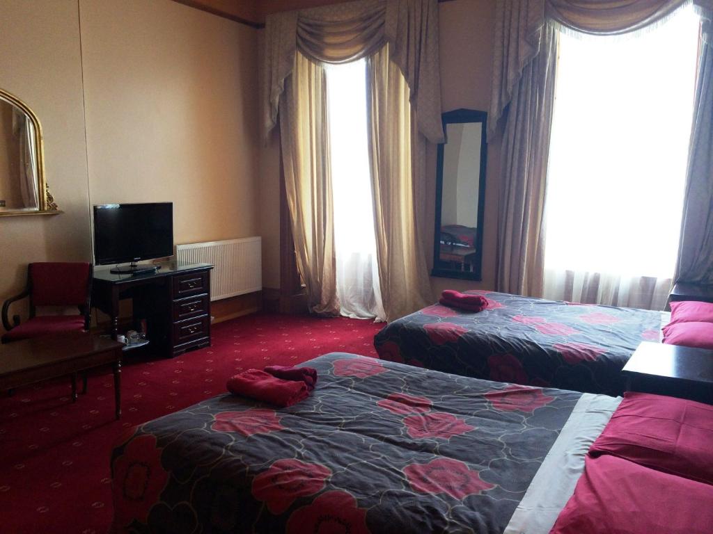 Bellevue Guest House photo