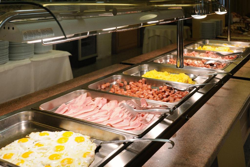 Hotel Oasis Photo 38