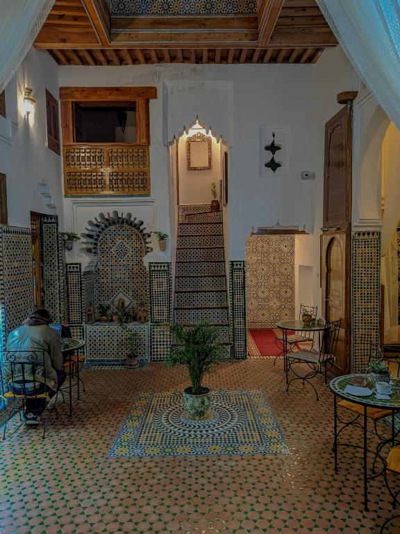 Riad & Cafe culturel BAB EL FAN photo