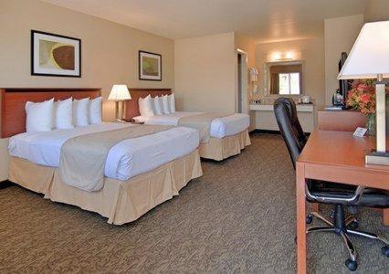 Rodeway Inn photo