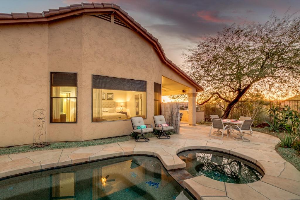 Desert Trail Lane home