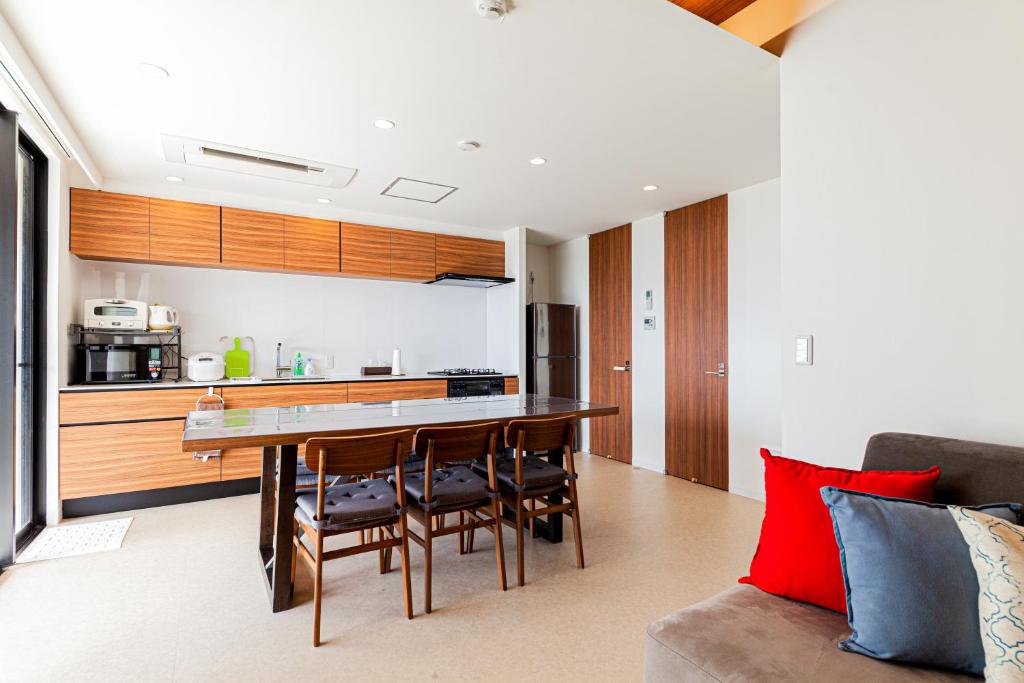 Onna Beach Square -恩納ビーチスクエア-, Onna