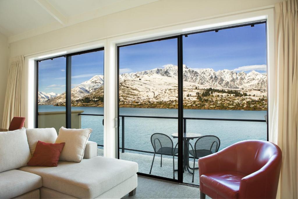 View, Villa Del Lago Hotel in Queenstown