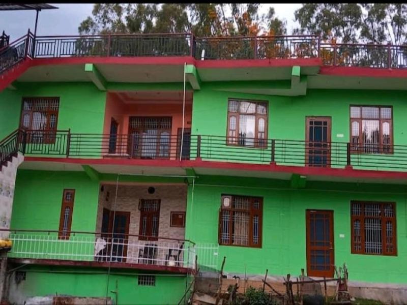 Kantas Riverside Homestay