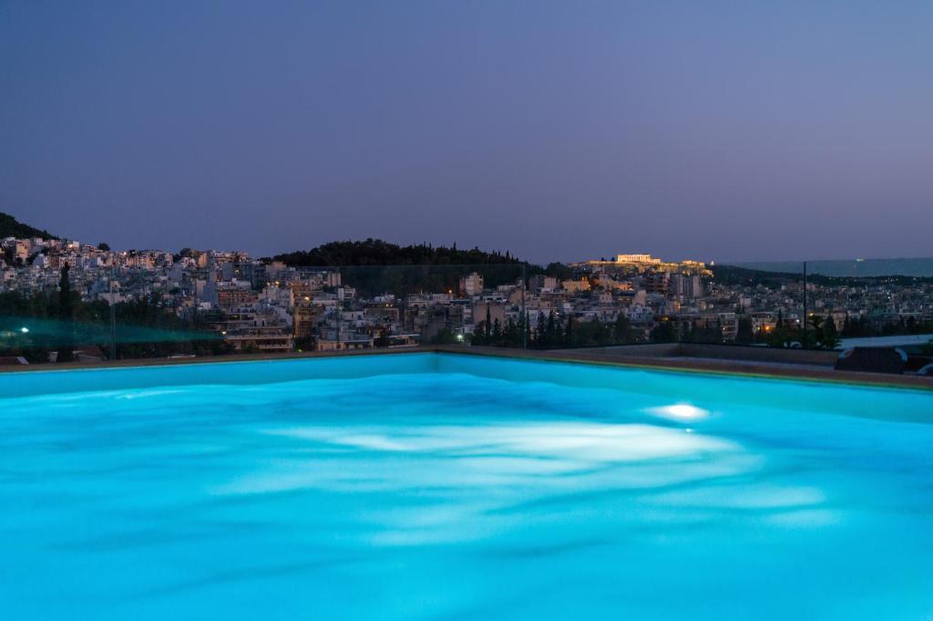 スイミングプール