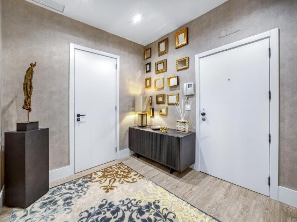 Stunning Apartment near Avenue Liberdade photo