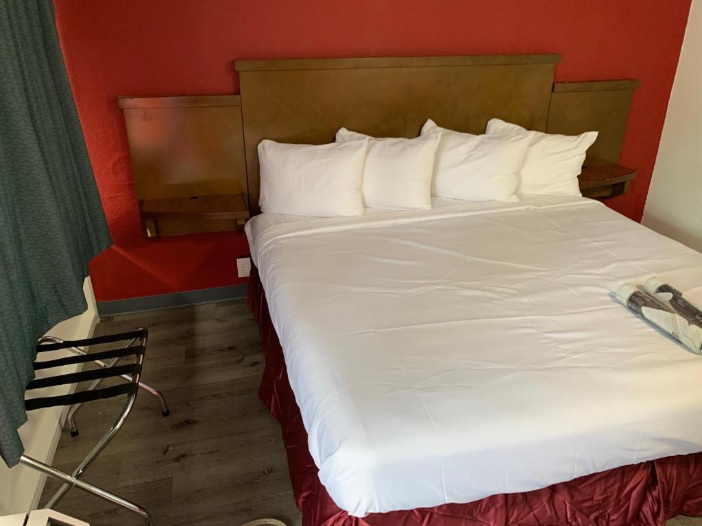 Rodeway Inn photo
