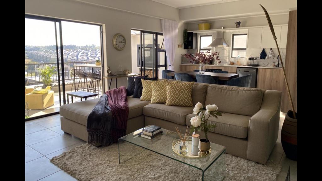 Spectacular 2 bedroom Penthouse Apartment — Hotel in Johannesburg