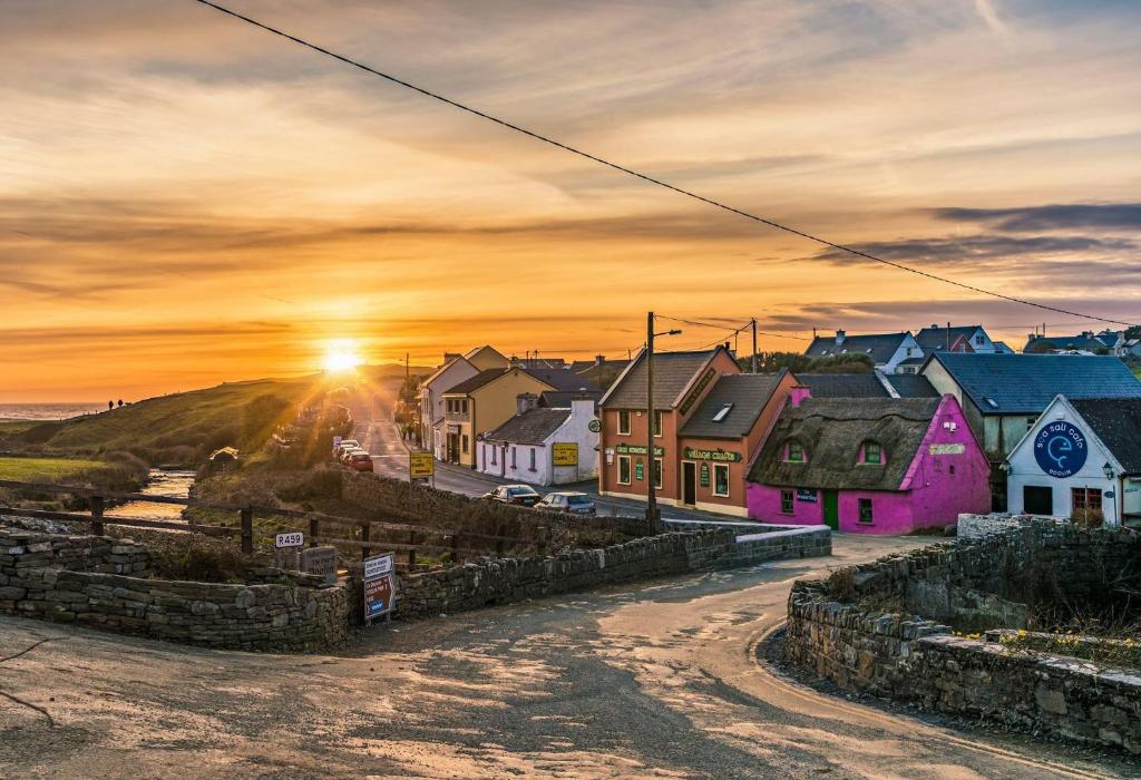 Lanelodge -Room Only- — Hotel in Doolin