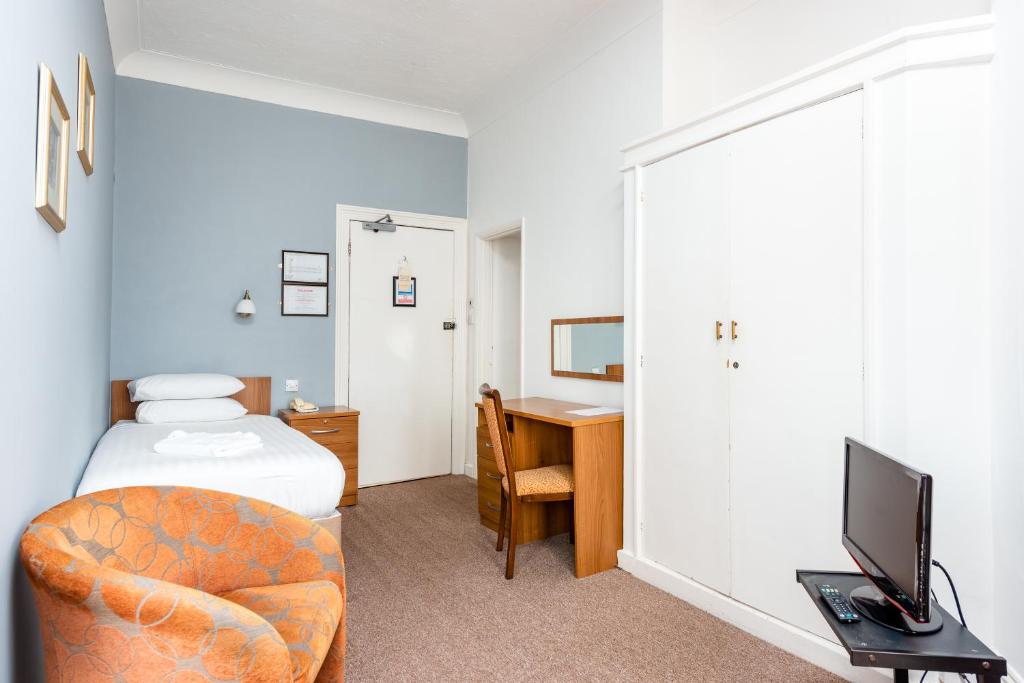 Imperial Hotel photo