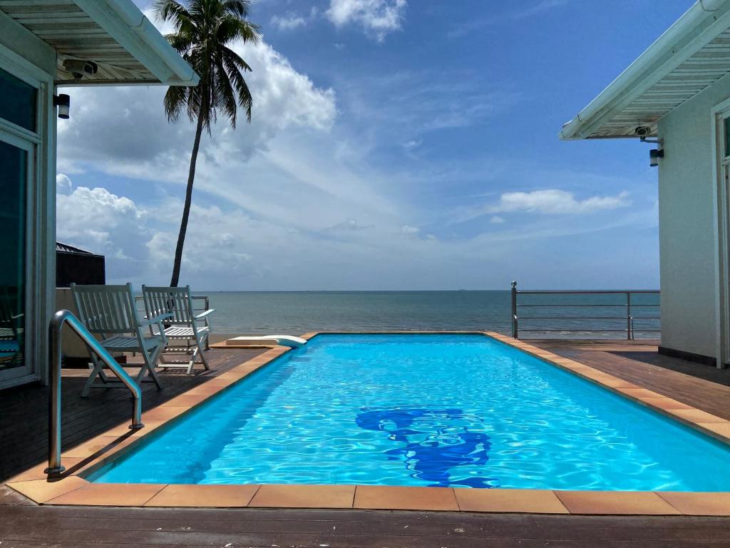 Beach house photo