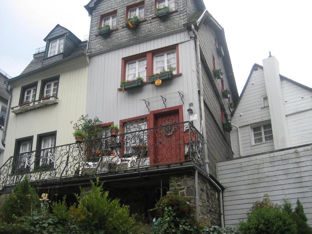 Gastehaus Luise photo