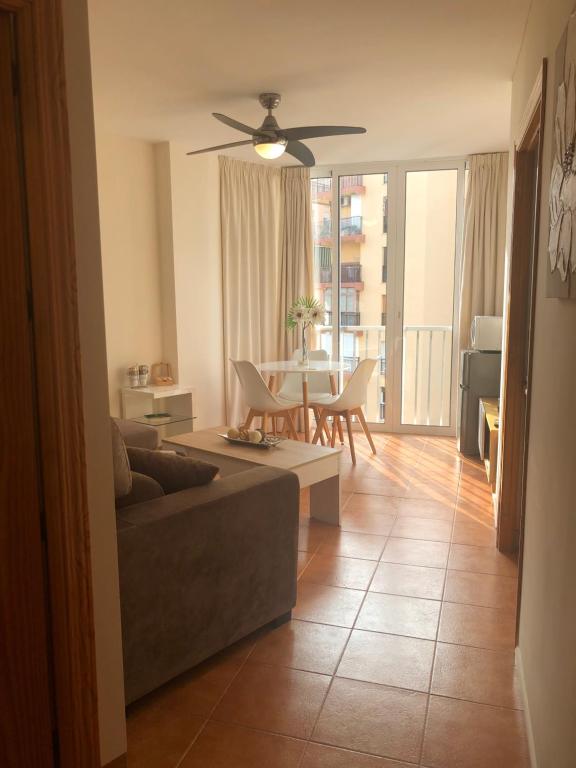 Apartamento en primera línea de playa, Playamar - 2
