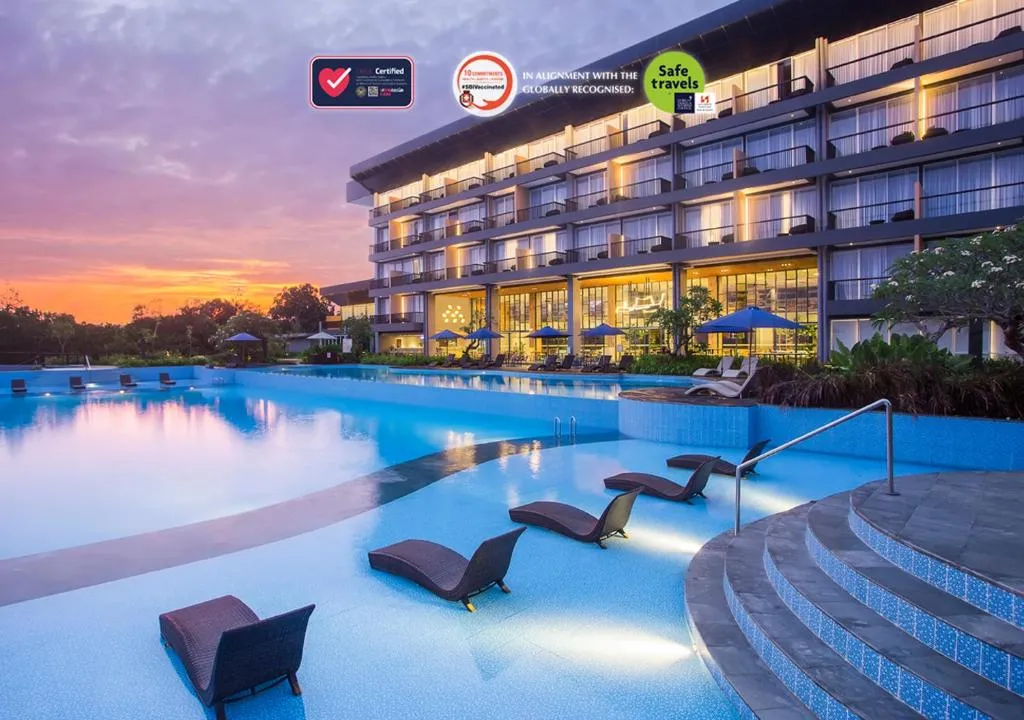 Swiss-Belresort Belitung，位于Tanjungbinga的酒店