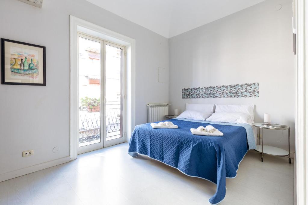Casa Dante with Balcony by Wonderful Italy - 2