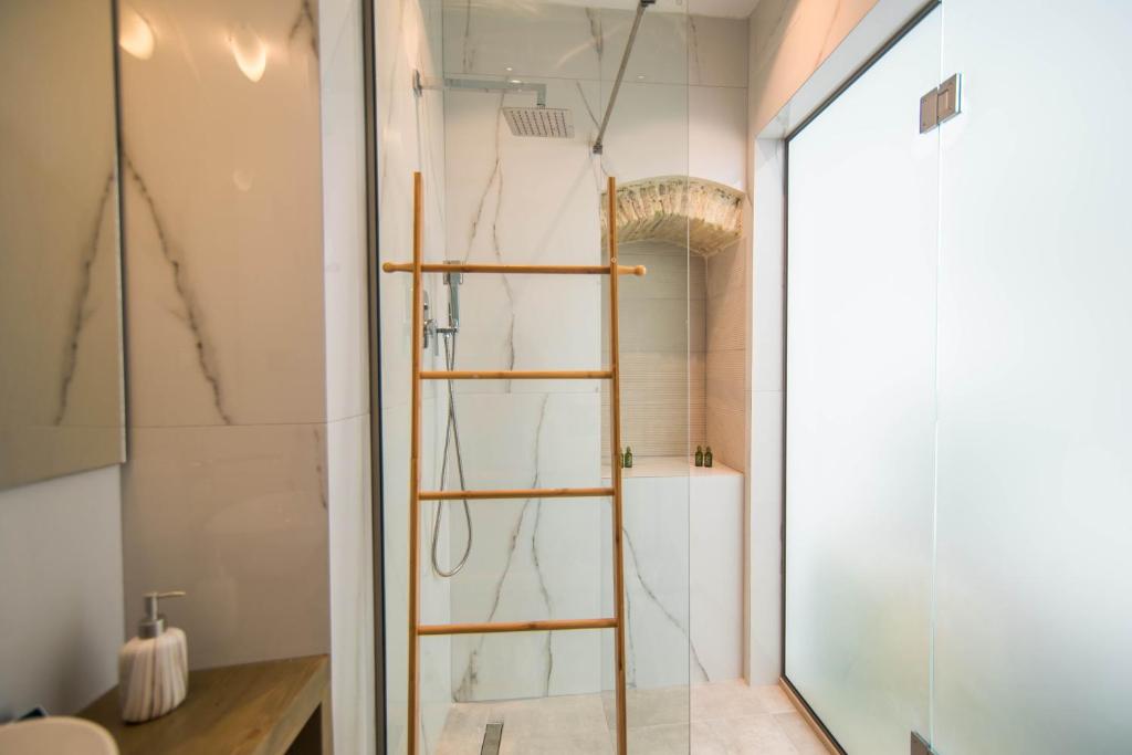 Curcumelli Luxury Suites - ΠΟΡΤΟΝΙ 2 photo