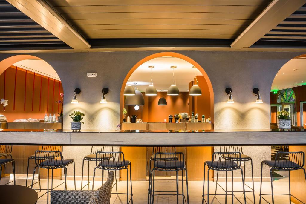 Bar/lounge