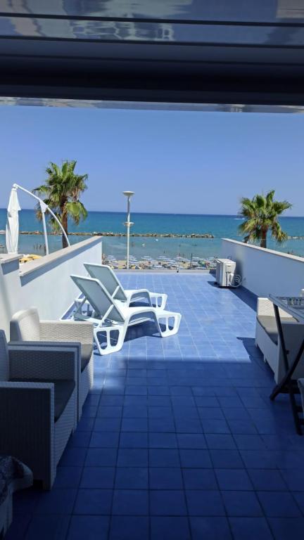 Viola Sul Mare Apartment - 1