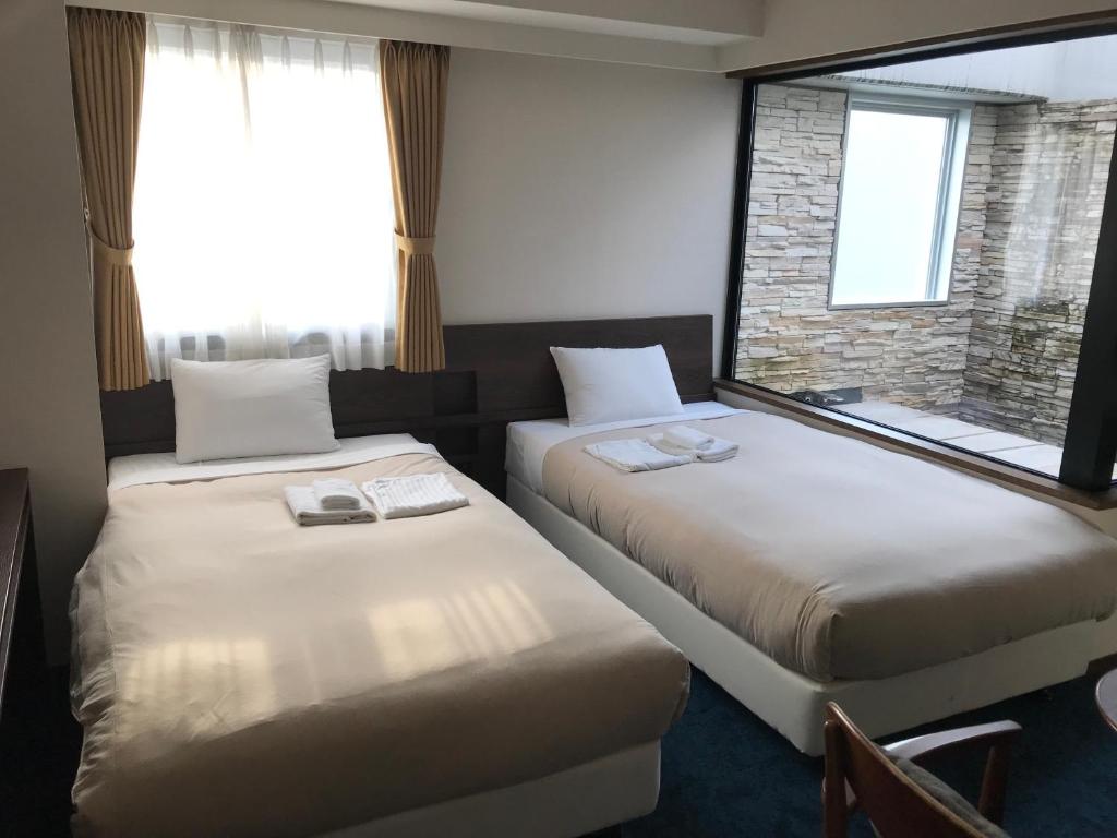 Tokyo Hotel Emit Ueno room