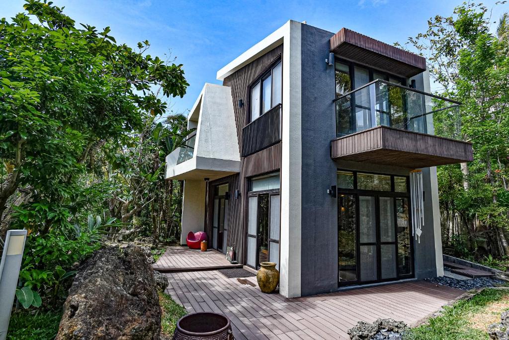 The House 15 Villa